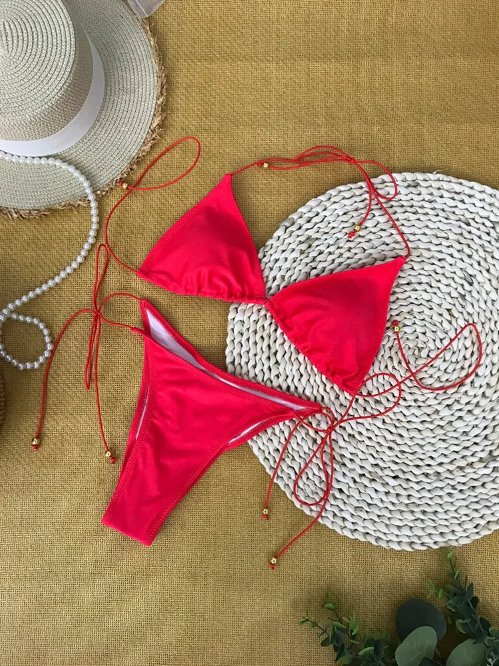 Micro Bikini Set for Women in Solid Polyester with Low Waist