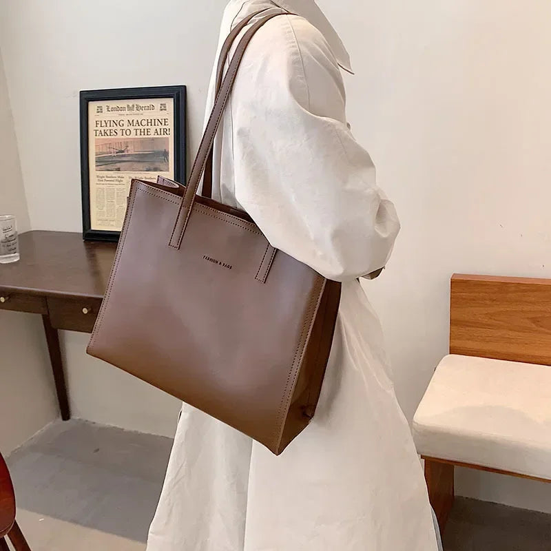 Luxury PU Leather Women's Tote Bag for Casual Use