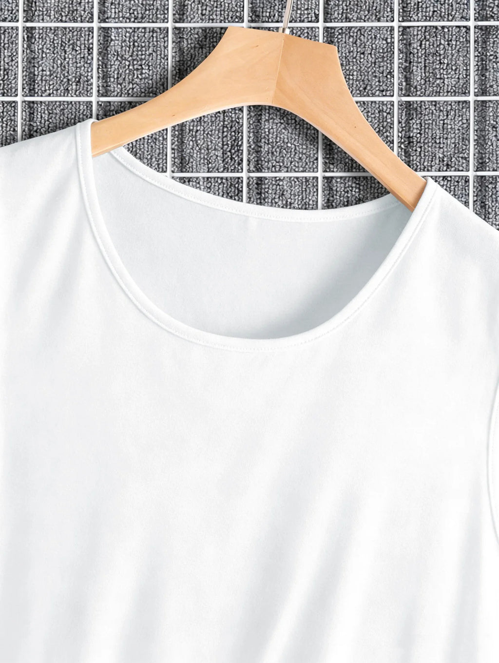 Men's Summer American High-Street Retro Print Tank Top: Streetwear Hip-Hop Style, Loose-Fit, Round Neck, Sleeveless Top