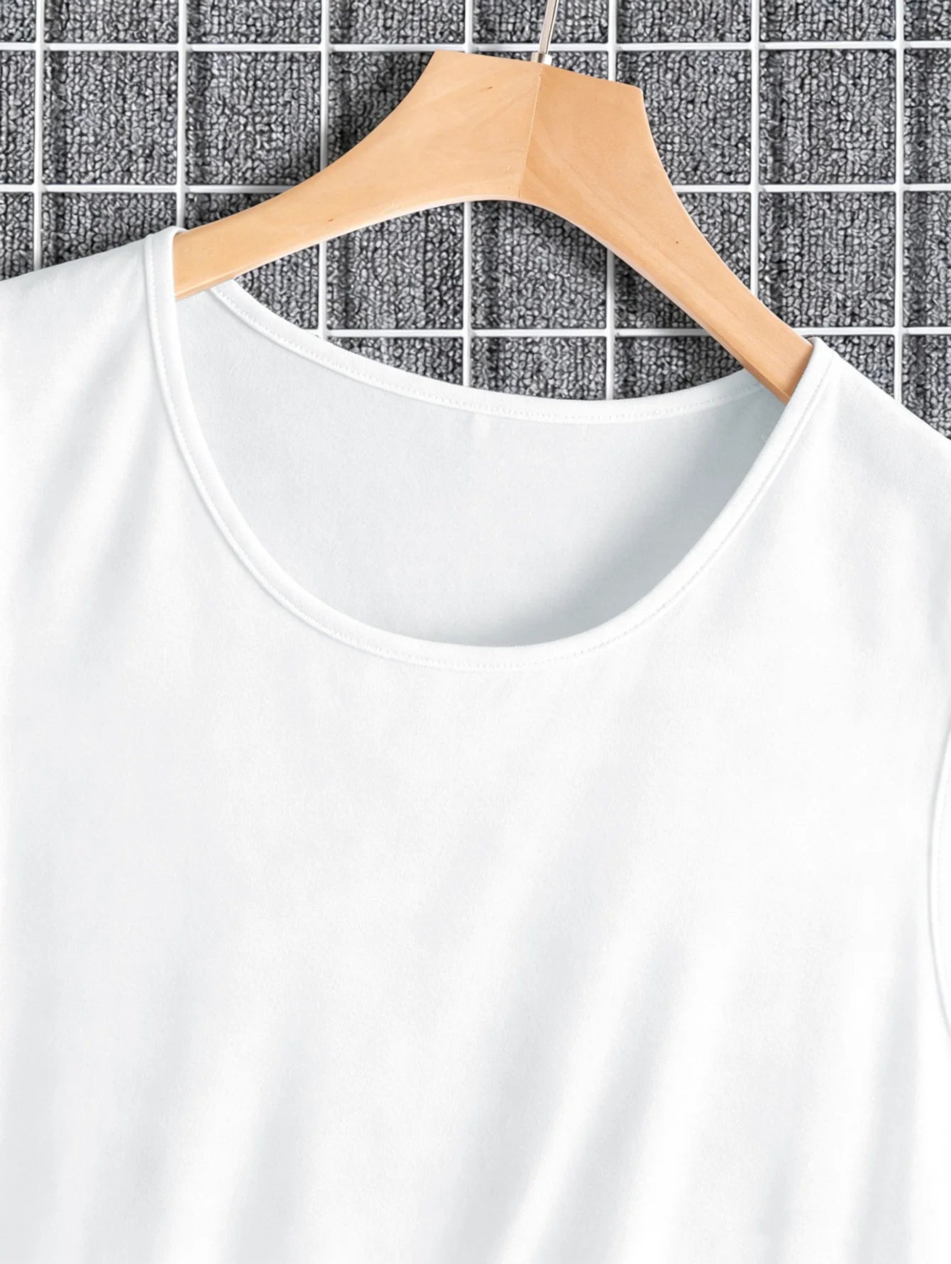 Men's Summer American High-Street Retro Print Tank Top: Streetwear Hip-Hop Style, Loose-Fit, Round Neck, Sleeveless Top