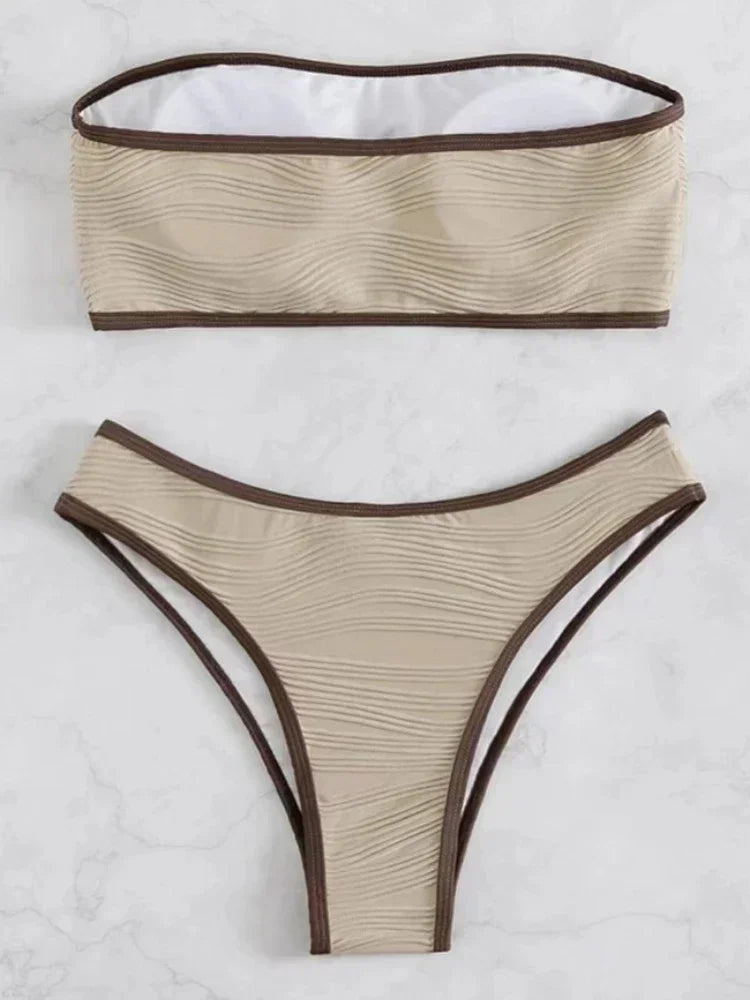 Bandeau Bikini Set in Solid Polyester Elastane for Women