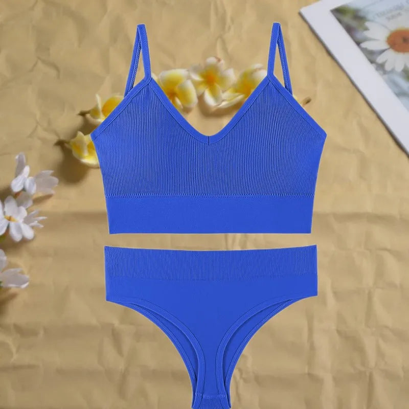 Women's Seamless Pushup Bra and Thong Lingerie Set