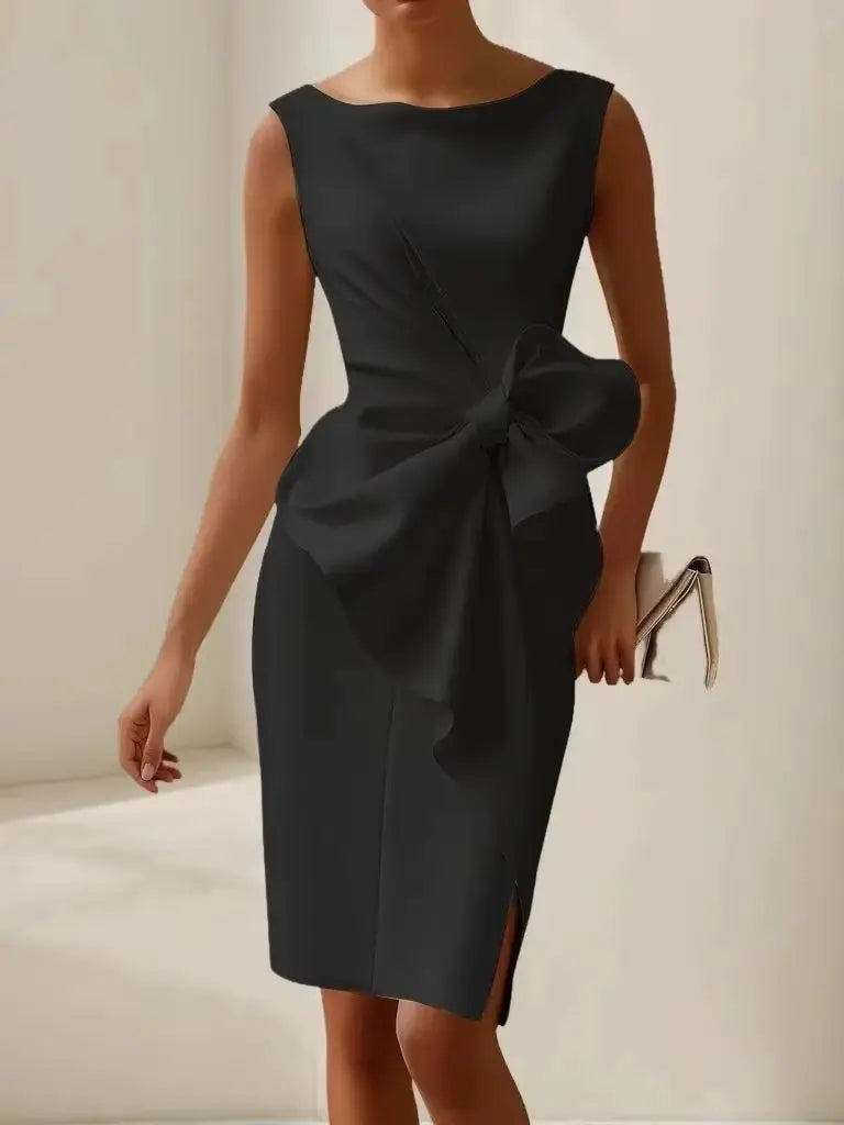 Elegant Sleeveless Summer Dress for Women in Solid Color