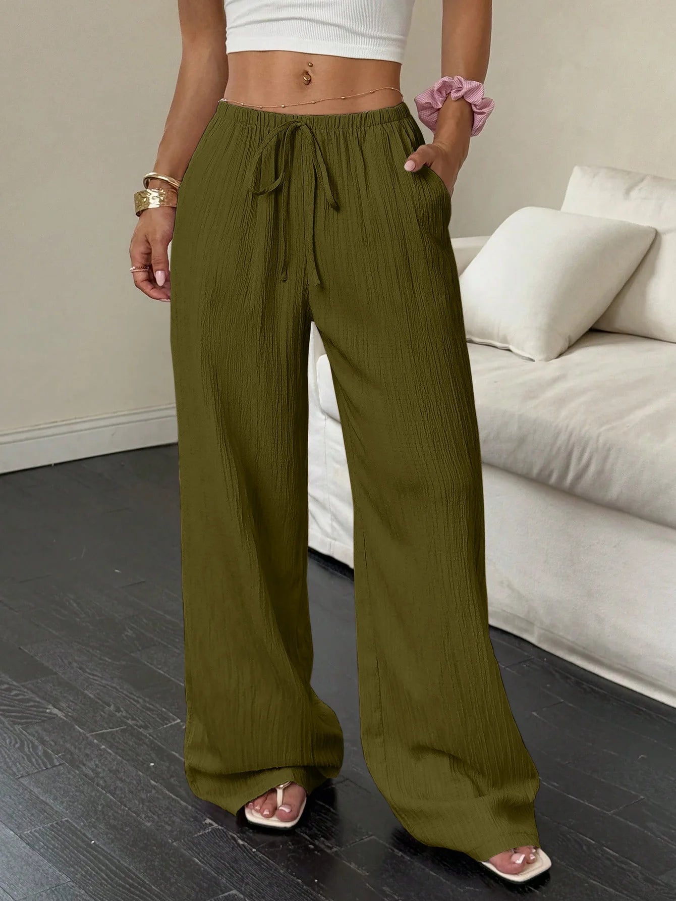 Women's Casual Solid Color Wide-leg Pants in Textured Fabric