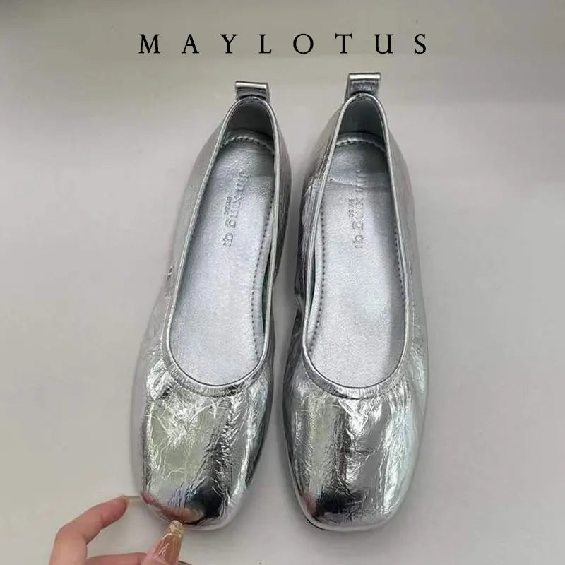 MALEY LifeStyle Women's Japanned Leather Ballet Flats