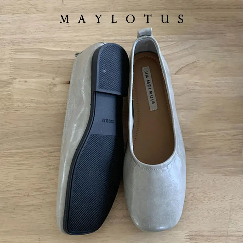 MALEY LifeStyle Women's Japanned Leather Ballet Flats