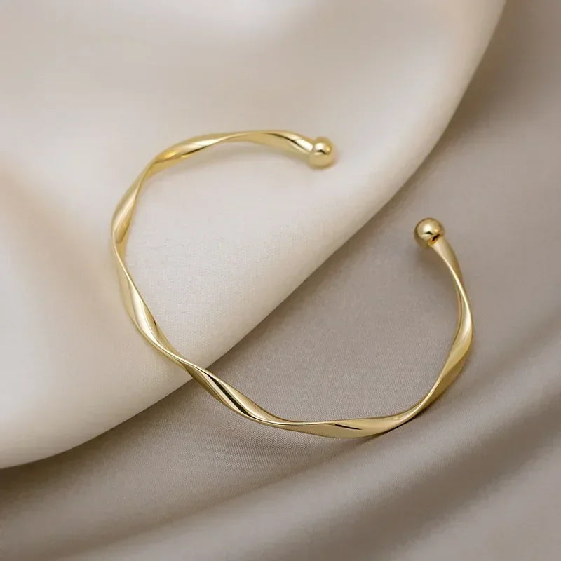 Elegant Twist Beaded Bracelet for Women by MOONBIFFY
