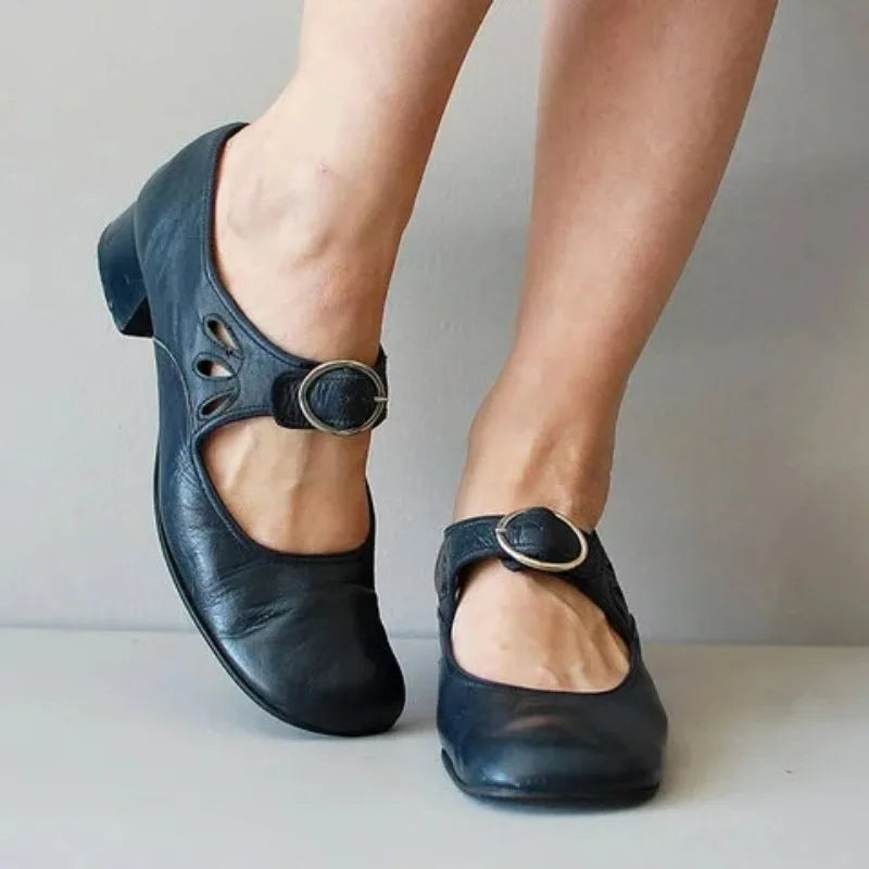 UXST Women's Retro Low Heel Buckle Casual Shoes