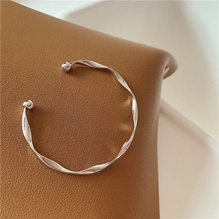 Elegant Twist Beaded Bracelet for Women by MOONBIFFY