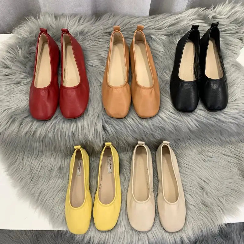 Women Shoes Brand Designer  Ballet Flats Woman Round Toe Japanned Leather Flats Vintage Narrow Band Loafers