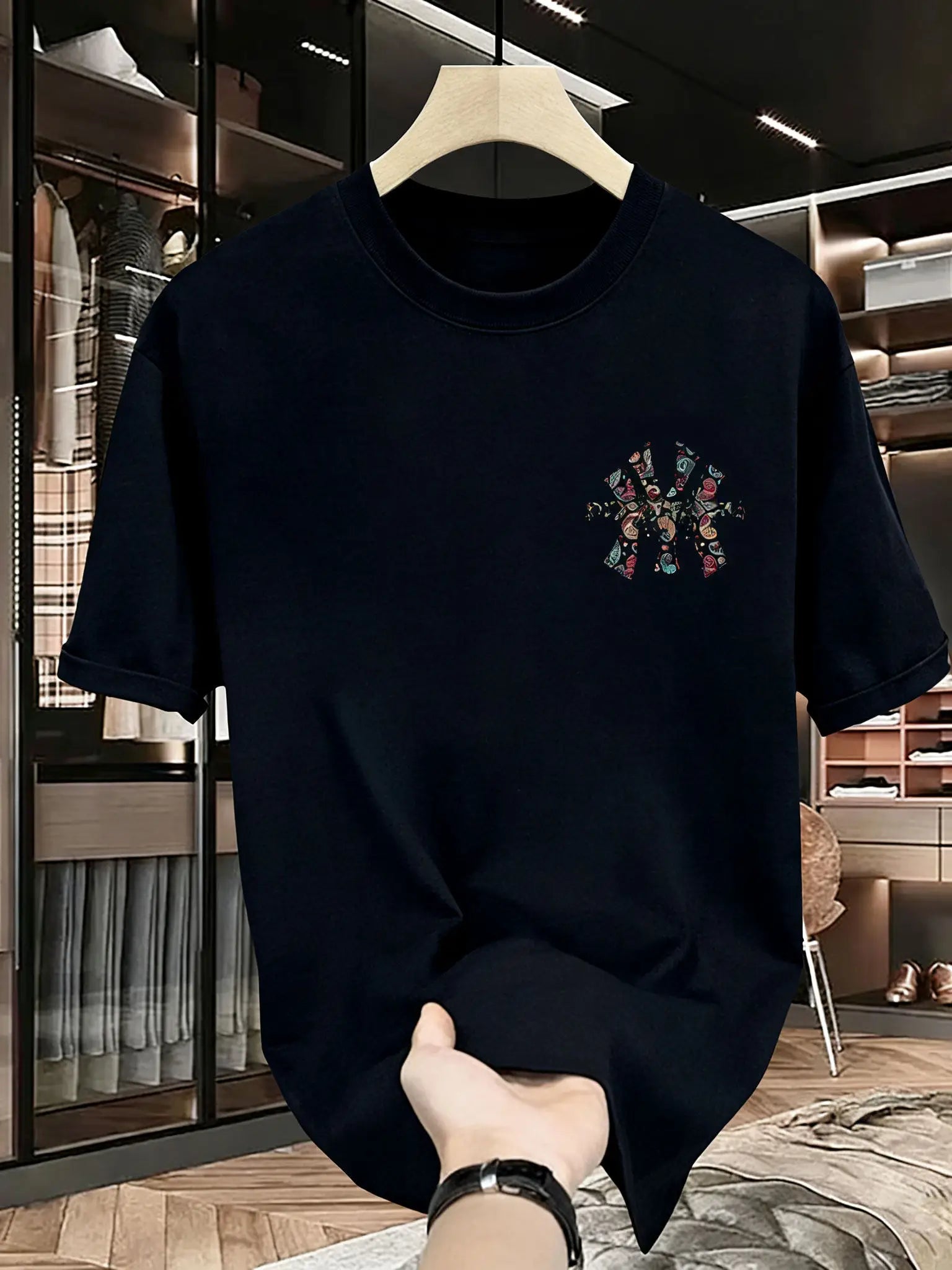 Men's Casual Cotton T-Shirt for Spring and Summer Wear