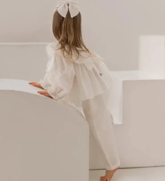 Girls Linen Ruffle Blouse and Nine Leg Pants Set