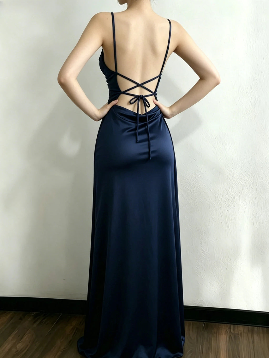 Elegant Women's Bodycon Backless Evening Dress for Parties
