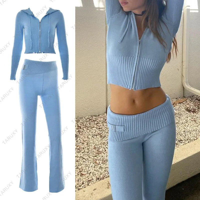 TARUXY Women Zipper Hoodie Set with Flare Pants for Casual Wear