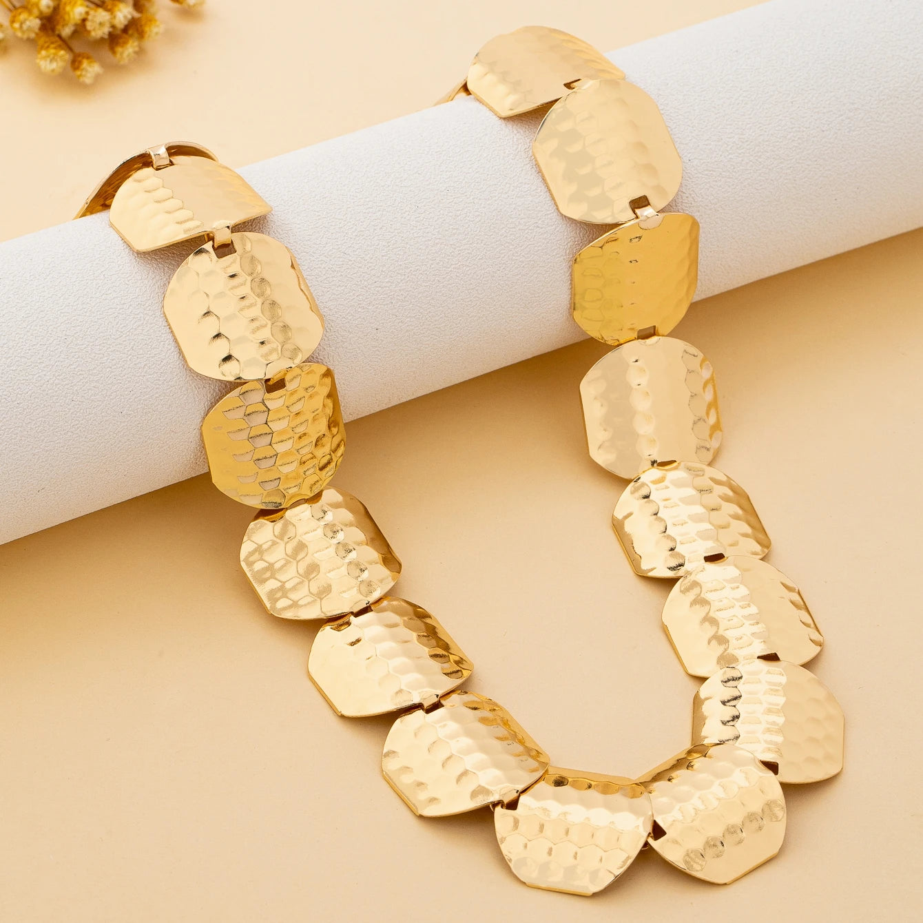 Geometric Round Metal Necklace for Women, Minimalist Style