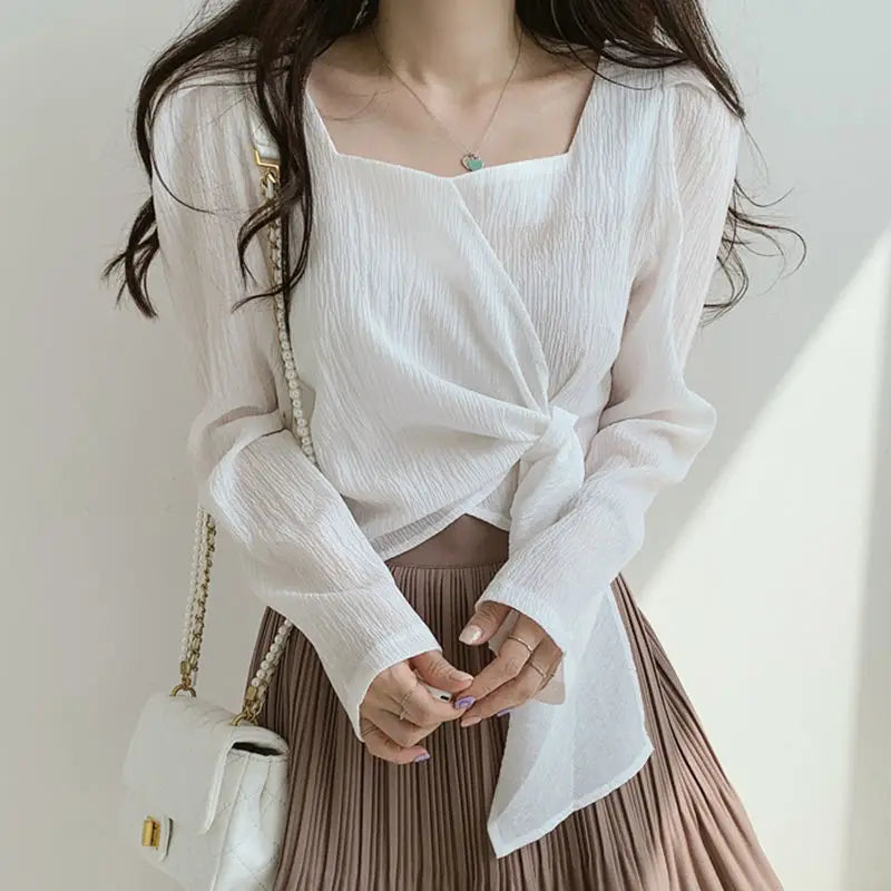 Chic Long Sleeve Korean Style Women's Blouse in Lightweight Chiffon