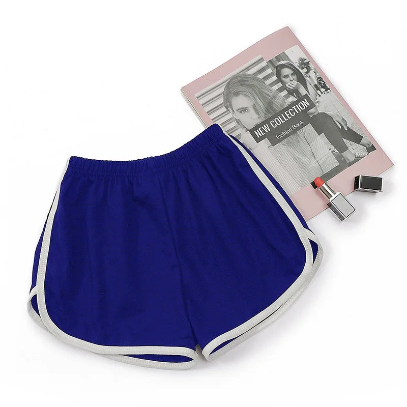 Breathable Polyester Yoga Shorts for Summer Workouts