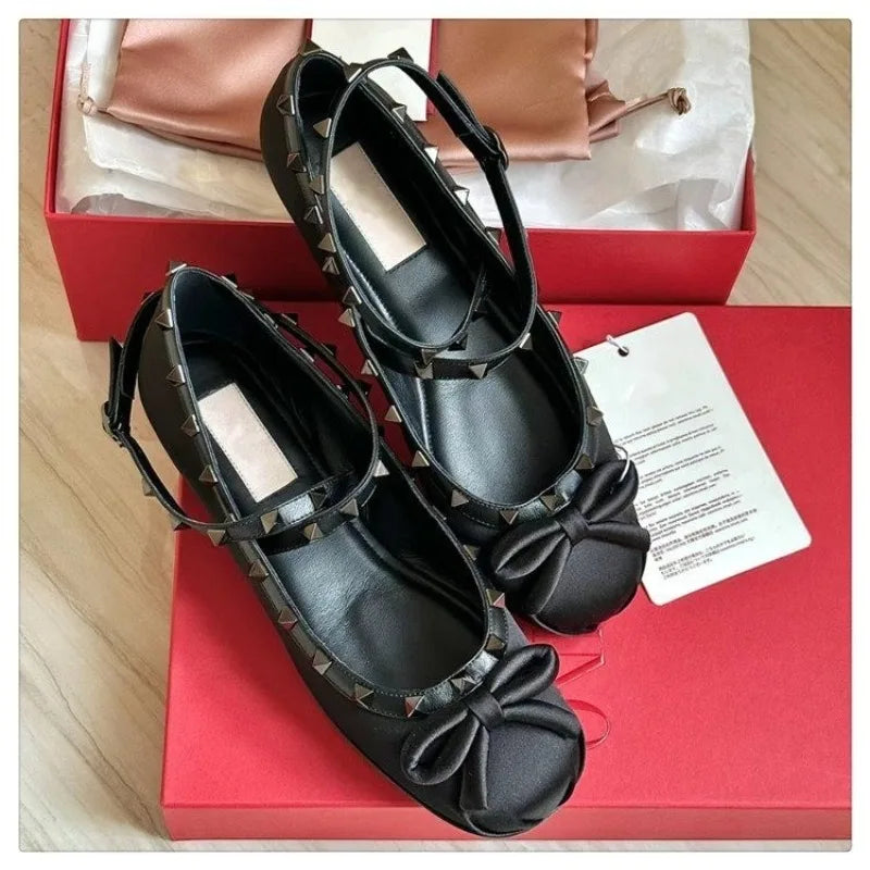 Comfortable Women Flats Loafers for Spring and Autumn Wear
