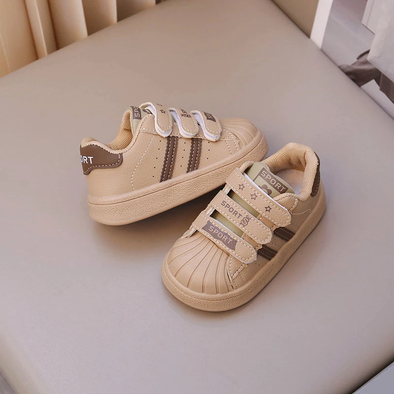 Qaawal Boys Casual Sneakers for Spring and Autumn