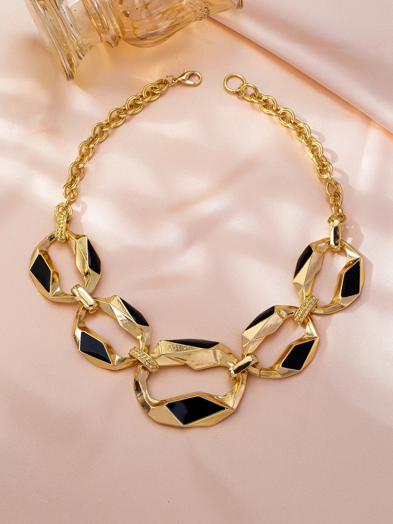 Geometric Metal Necklace for Women in Hiphop Style