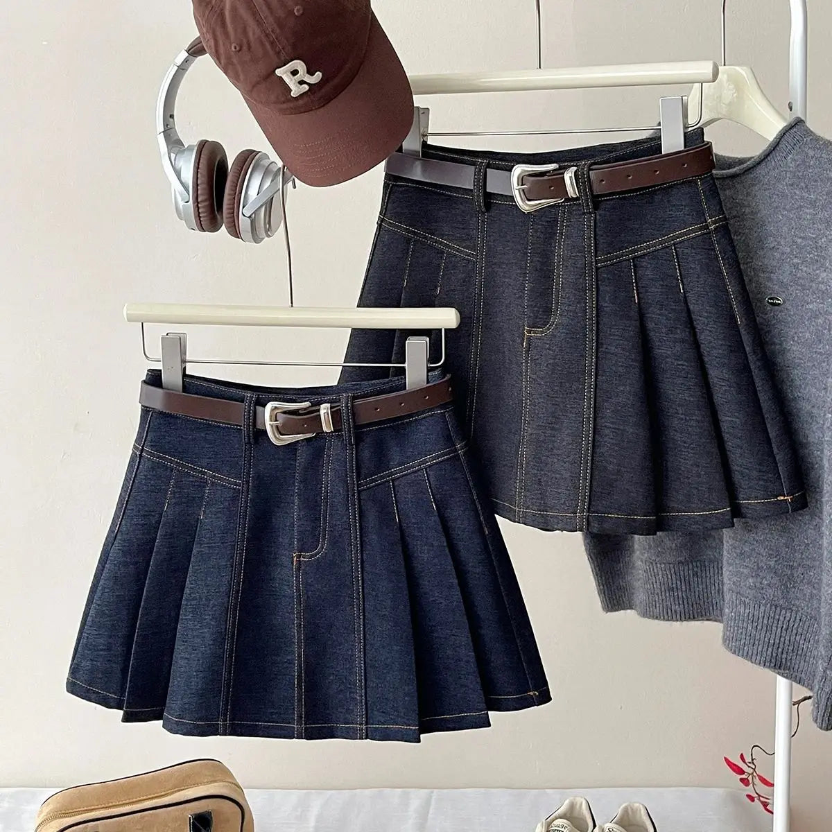 Vintage Black A-Line Skirt for Women in Imitation Denim