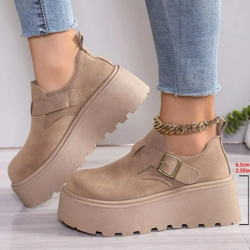 Women's Retro Suede Platform Shoes for Casual Fashion
