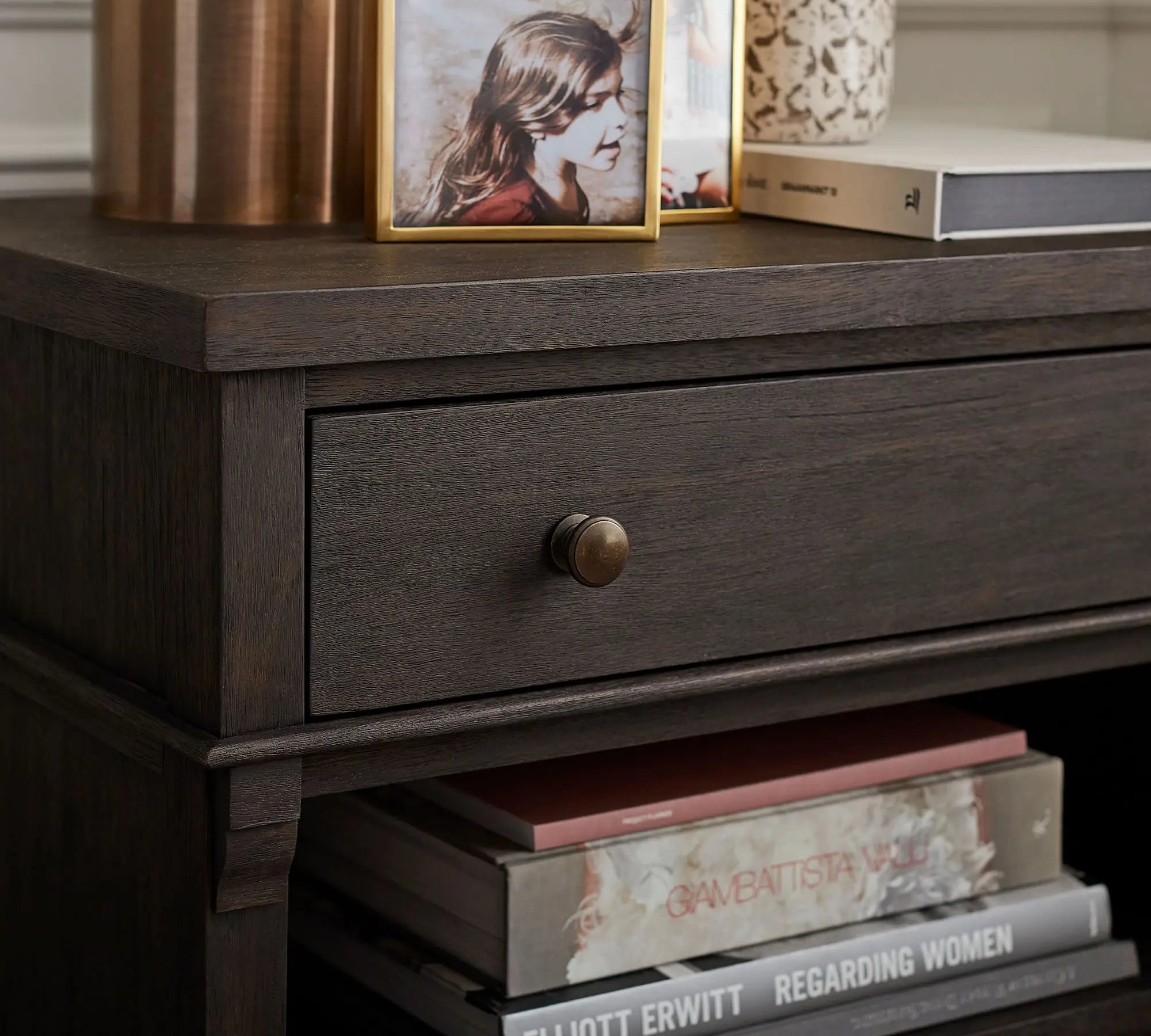 Modern Oak Bedside Table Set for Stylish Bedrooms