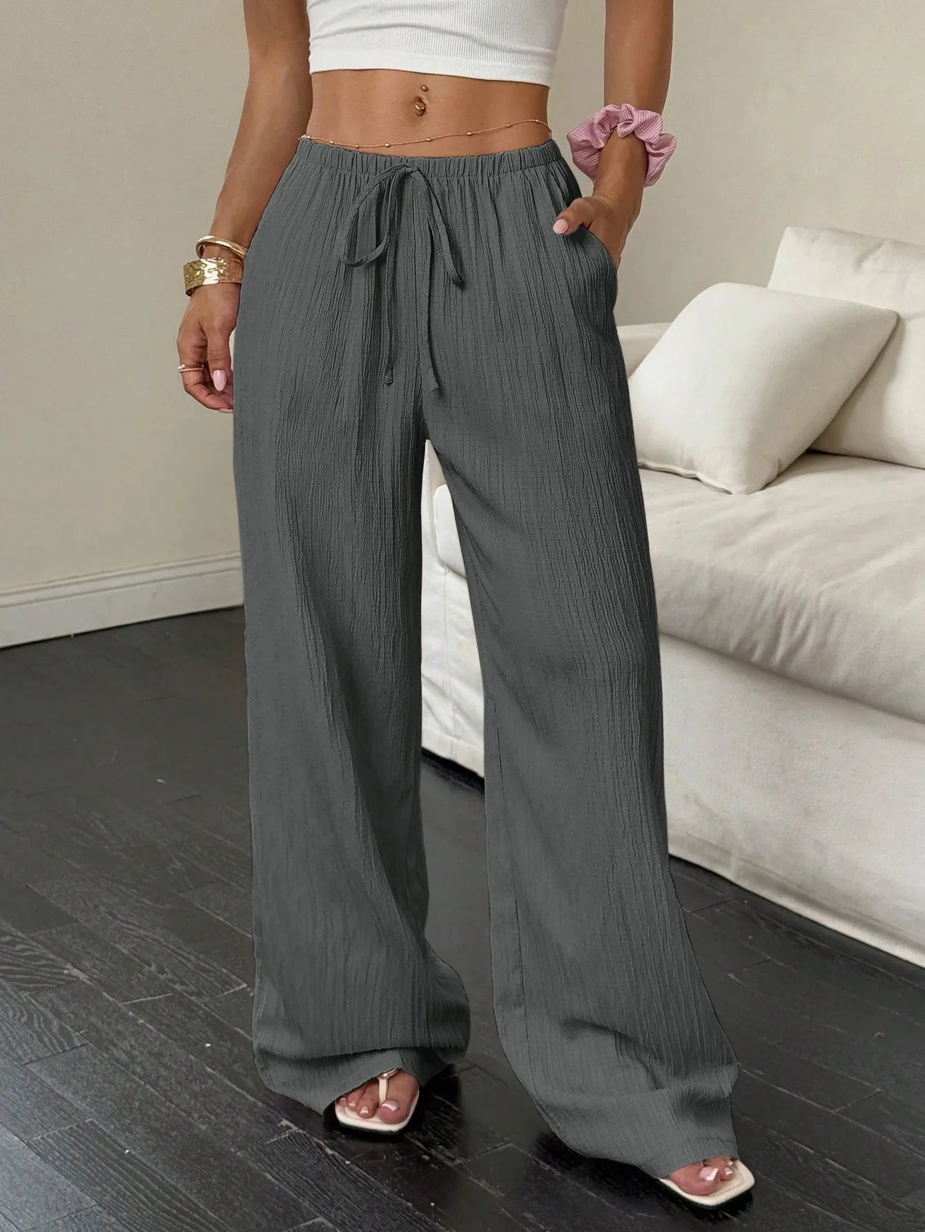 Women's Casual Solid Color Wide-leg Pants in Textured Fabric