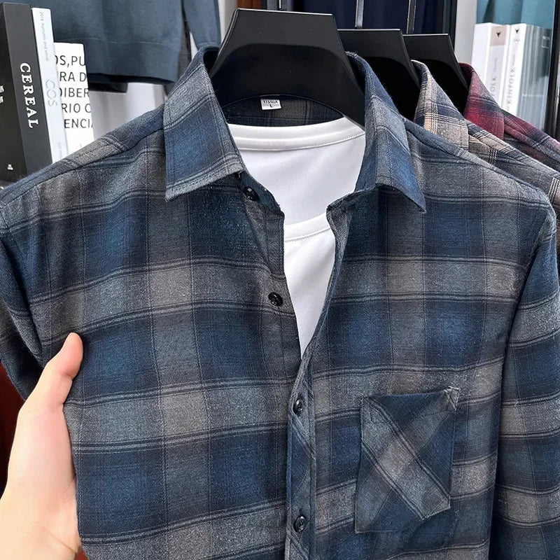 2026 Autumn New Men's Printed Striped Long Sleeved Shirt Casual Fashion Versatile Men's Top