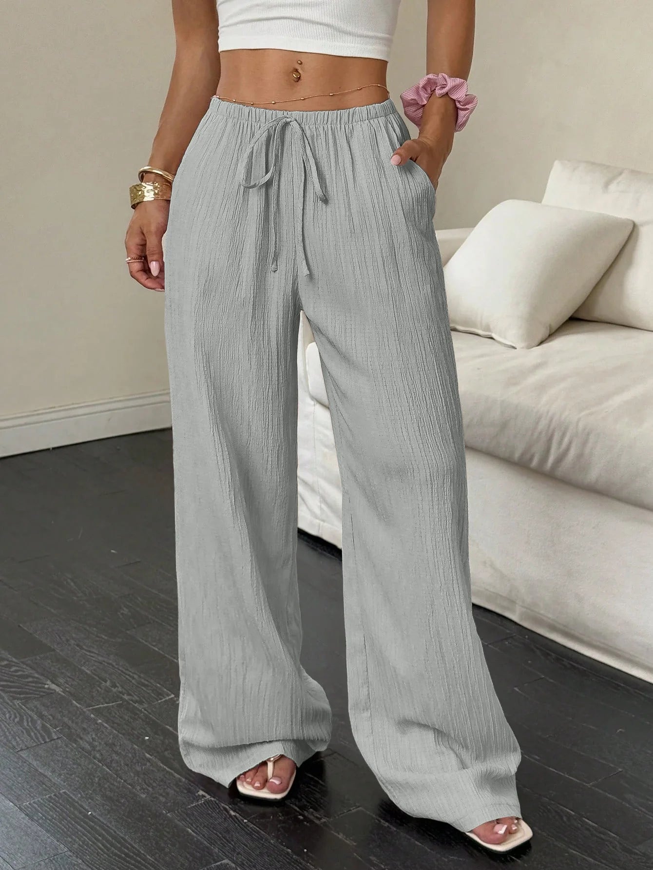 Women's Casual Solid Color Wide-leg Pants in Textured Fabric