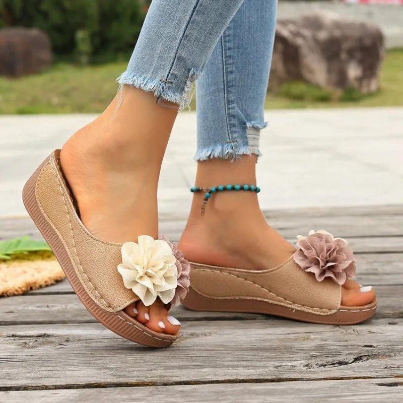 Women Wedges Slippers 2026 New Summer Sandals Slip on Fashion Woman Shoes Comfortable Flower Platform Slippers Slides Women