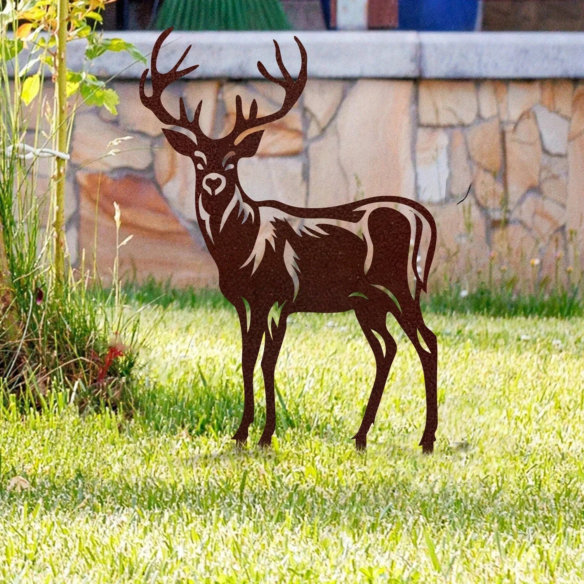 Elegant Metal Deer Garden Statue for Christmas Decoration