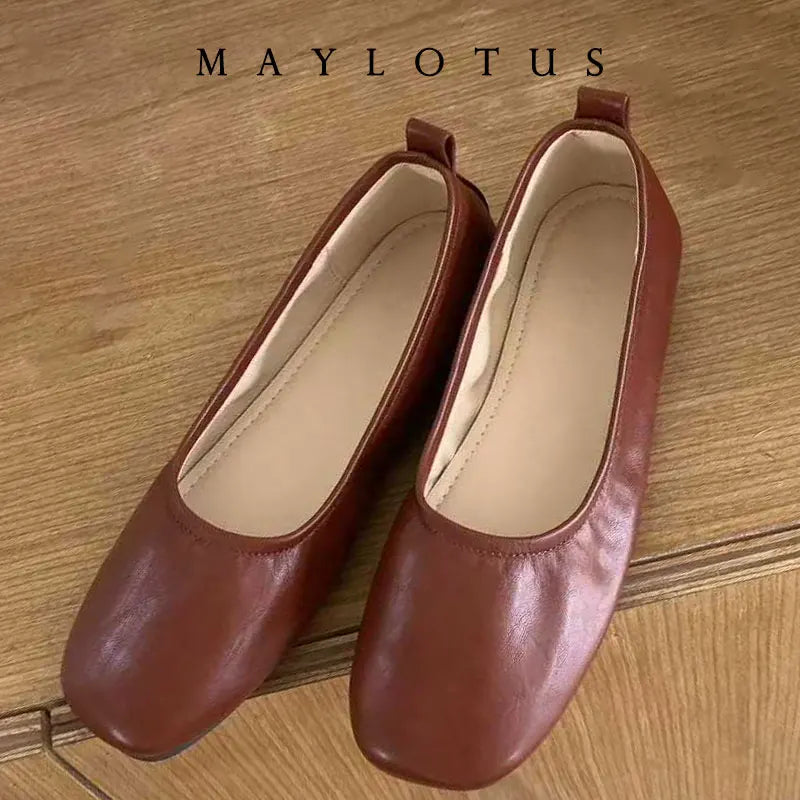 Women Shoes Brand Designer  Ballet Flats Woman Round Toe Japanned Leather Flats Vintage Narrow Band Loafers