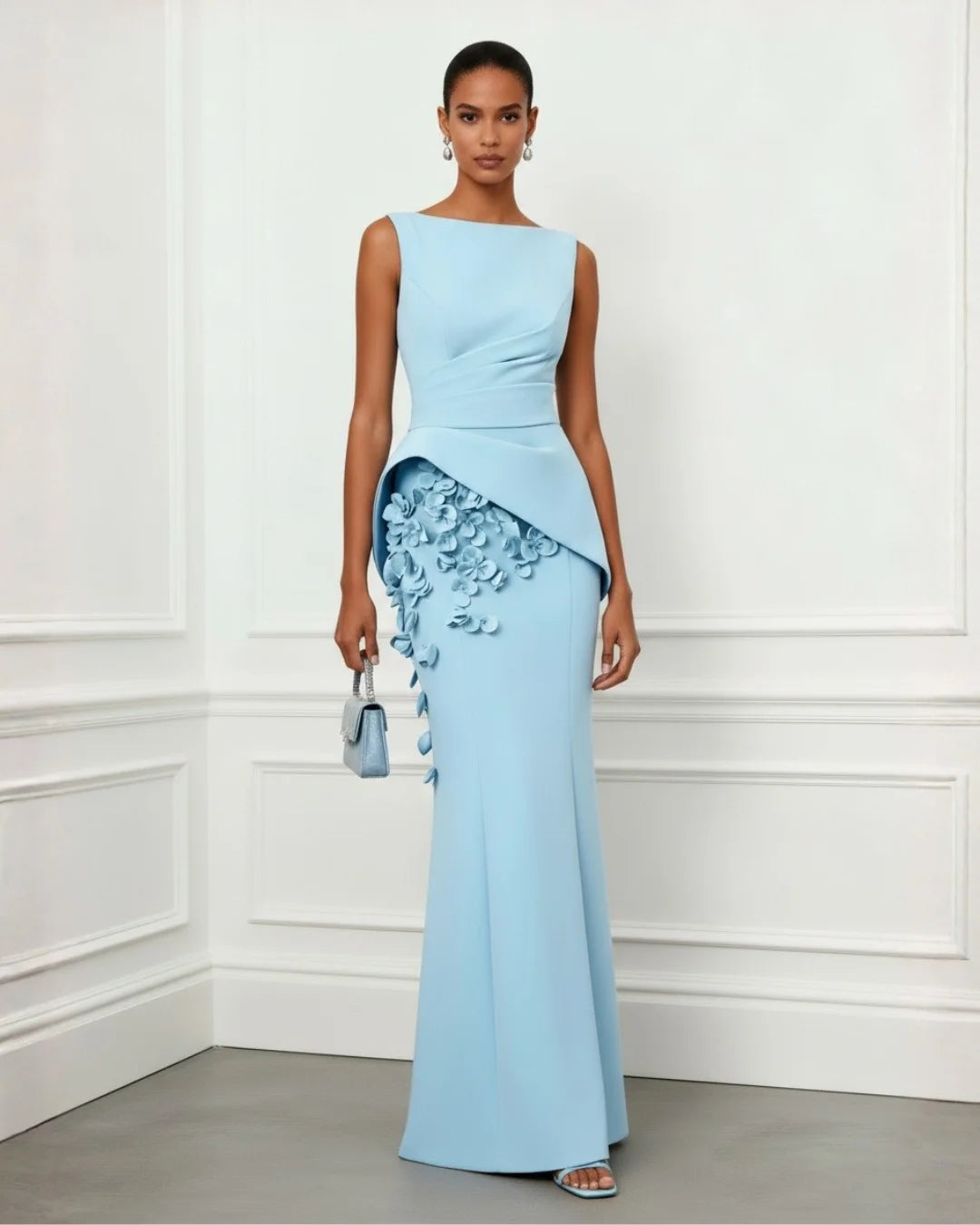 Elegant Blue Evening Dress with Long Sleeves for Women