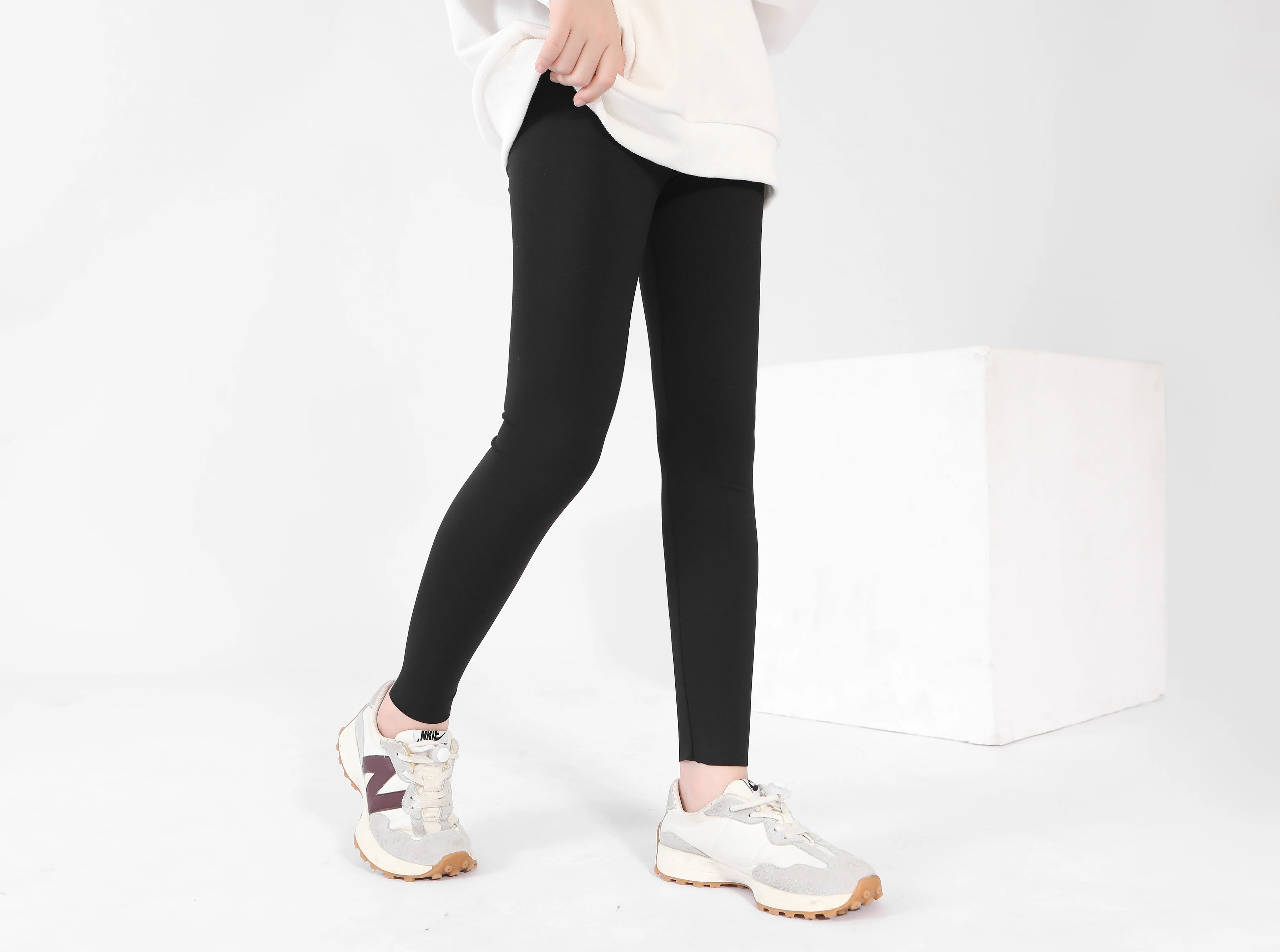 JYKX Girls Elastic Waist Shark Pants for Casual Dance Wear