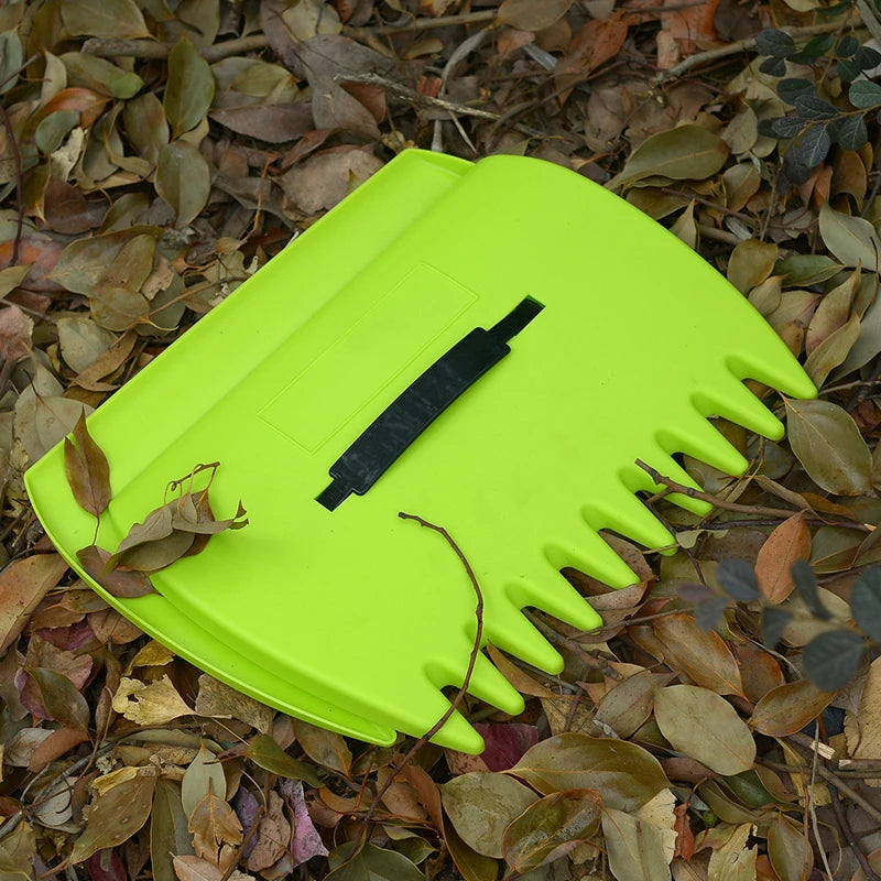 Plastic Gardening Rake for Collecting Leaves and Debris