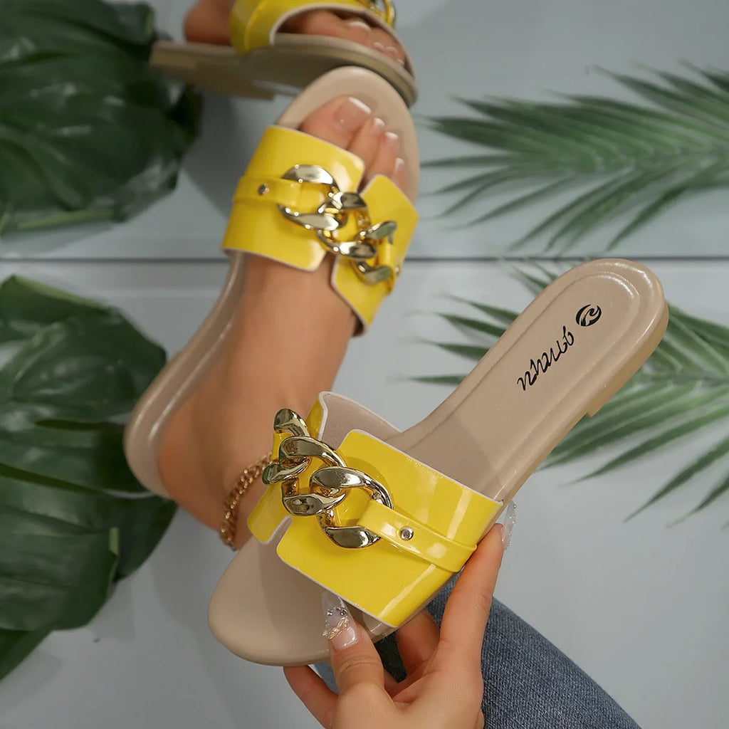 Elegant Women's Flip-Flops with Metal Decorations for Summer