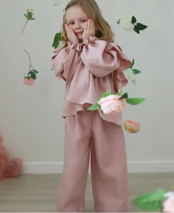 Girls Linen Ruffle Blouse and Nine Leg Pants Set