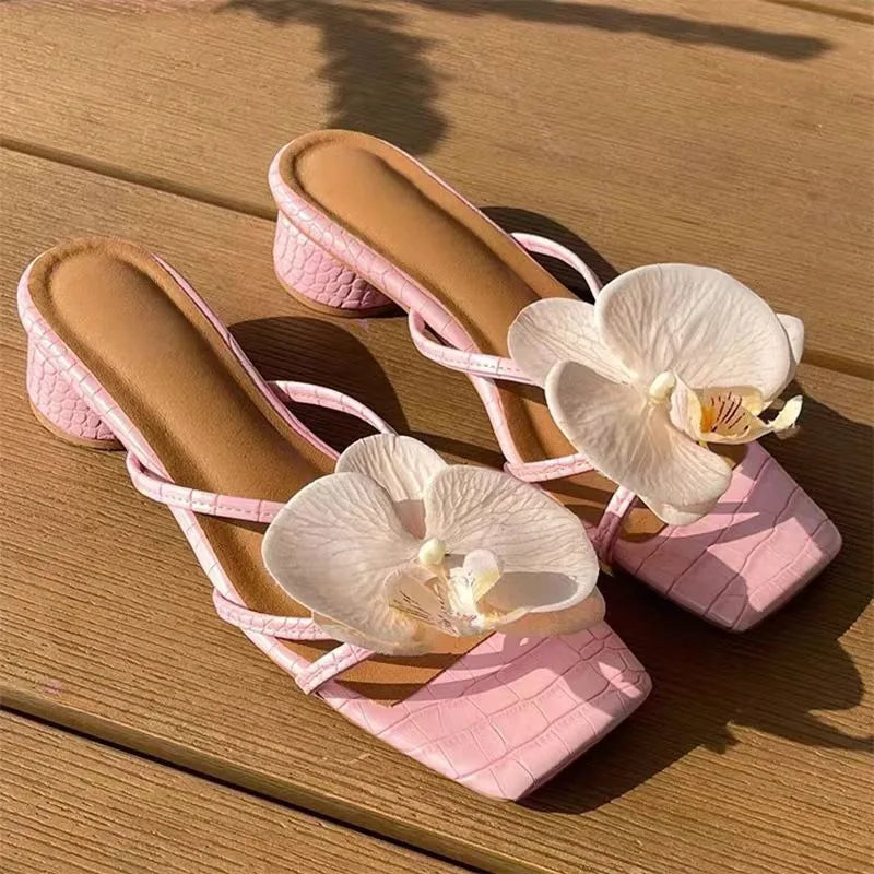 Women's High Heels Slippers 2026 New Summer Fashion Flower Black Beige Dress Party Sandals Women's Large Size 42 Women's Shoes