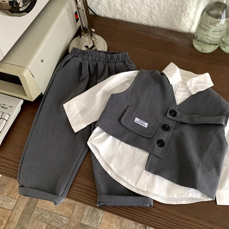 Stylish Boys Two-Piece Outfit Set in Solid Color for Ages 4-6